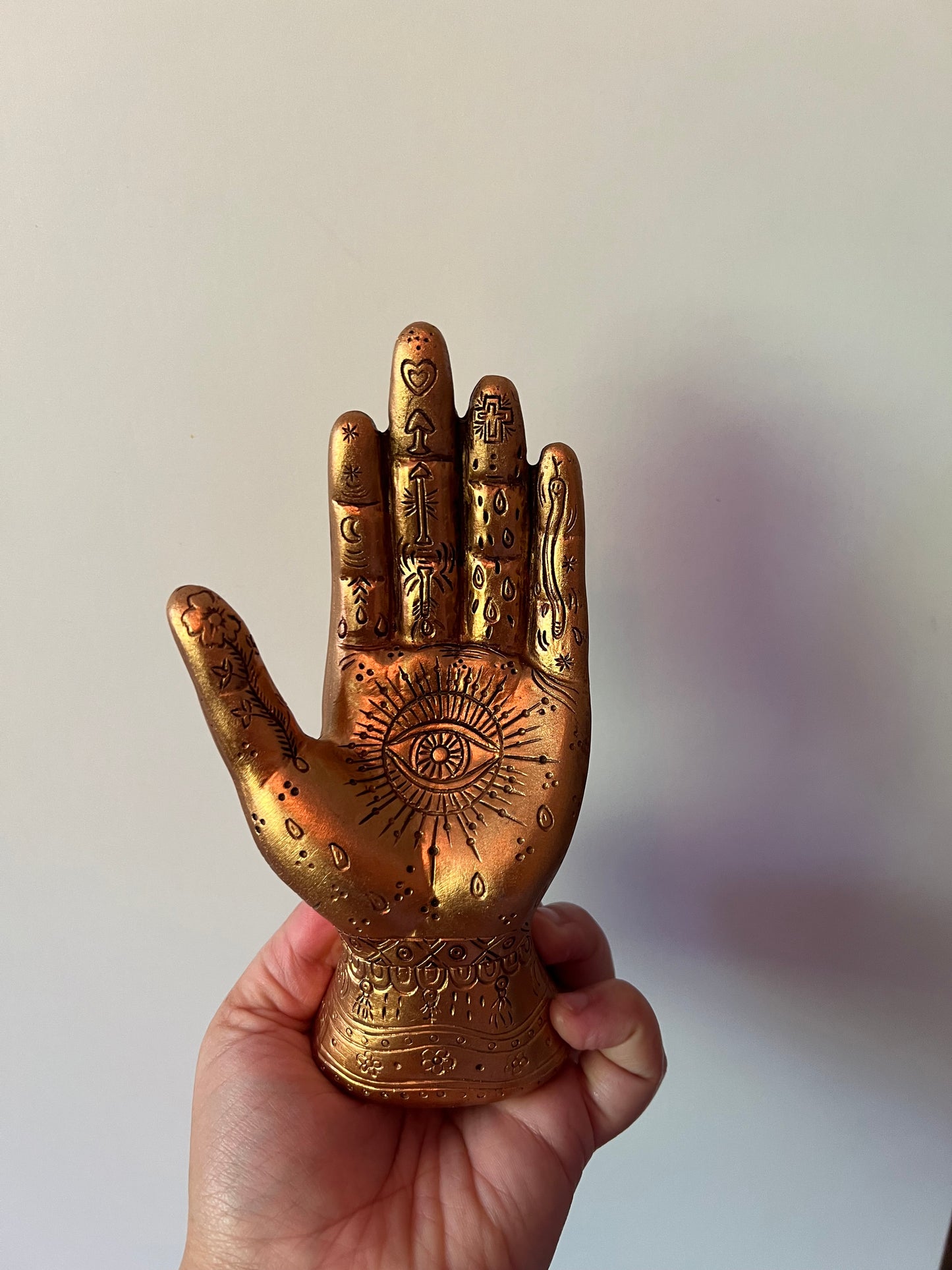 Mystic Hand Decor | Protection, Intuition & Energy Symbol