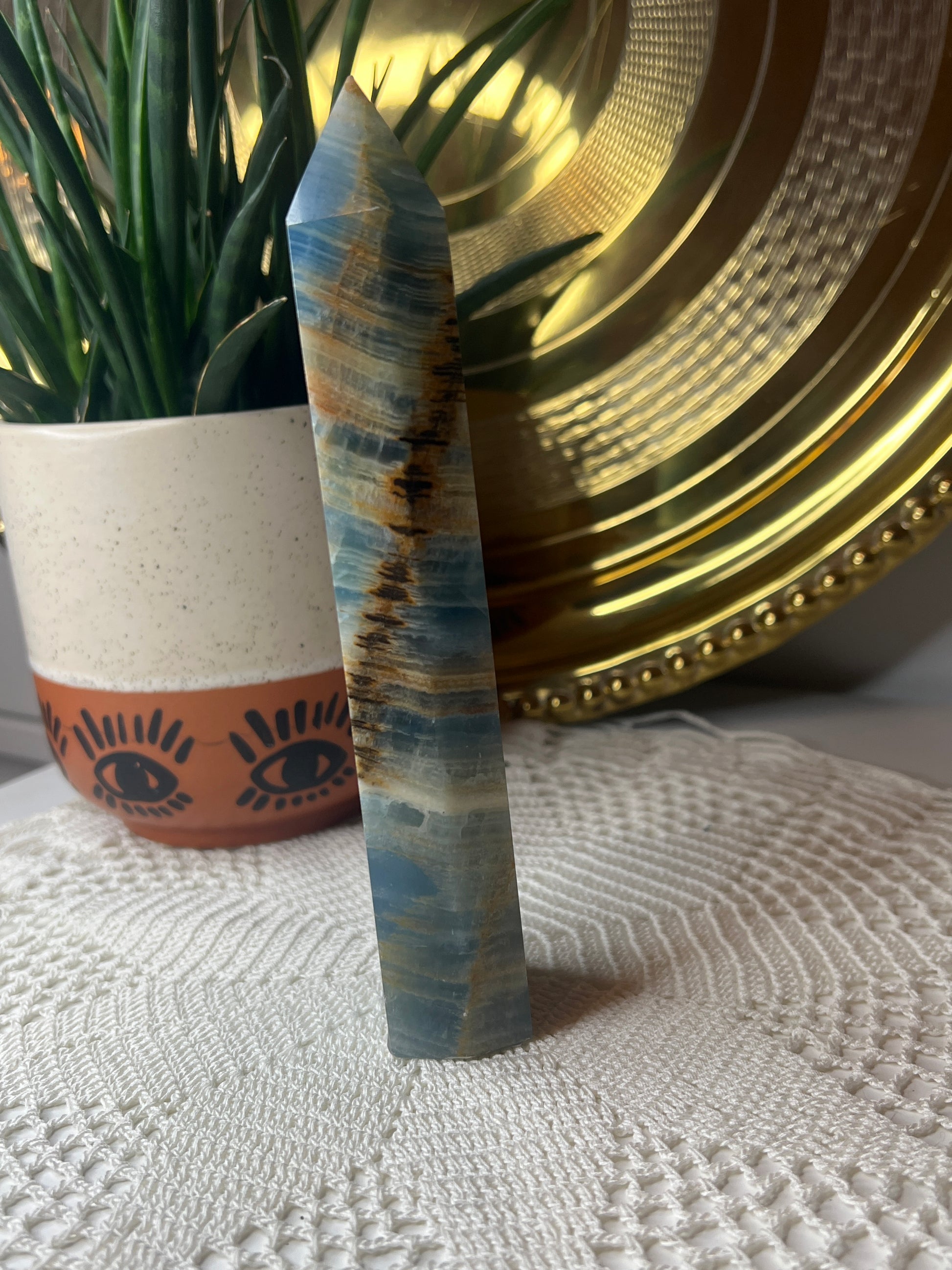 Blue Onyx Tower - Raven + Sage