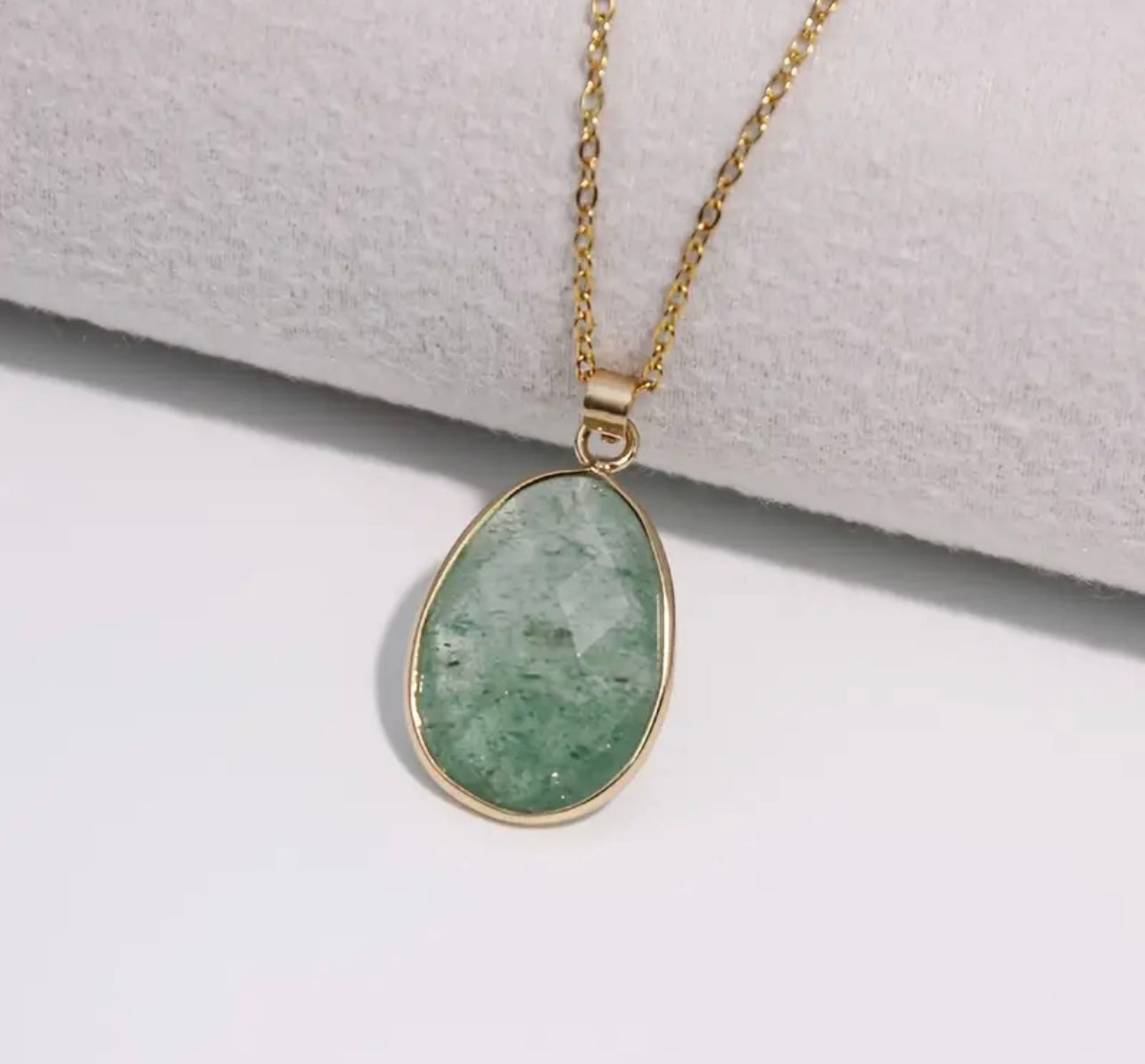 14k Gold Plated Natural Crystal Pendant Necklace | S95 Sterling Silver