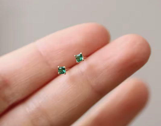 9K Solid Gold Emerald Stud Earrings
