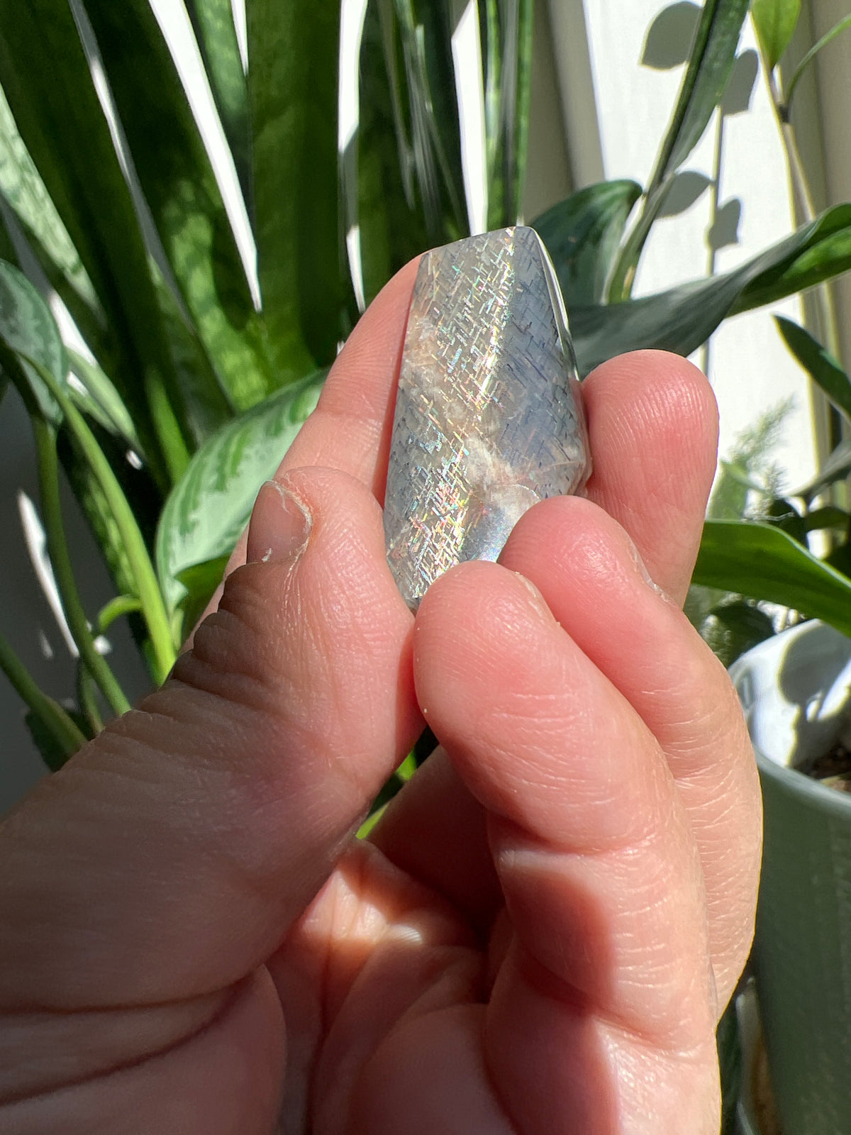 Lattice Sunstone
