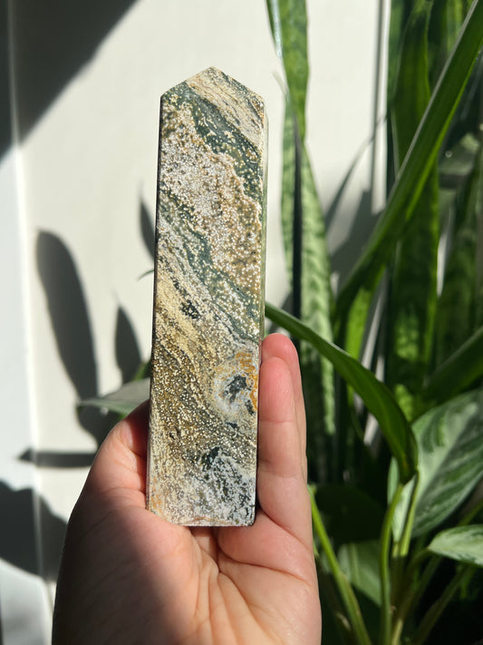 Ocean Jasper + Agate Tower