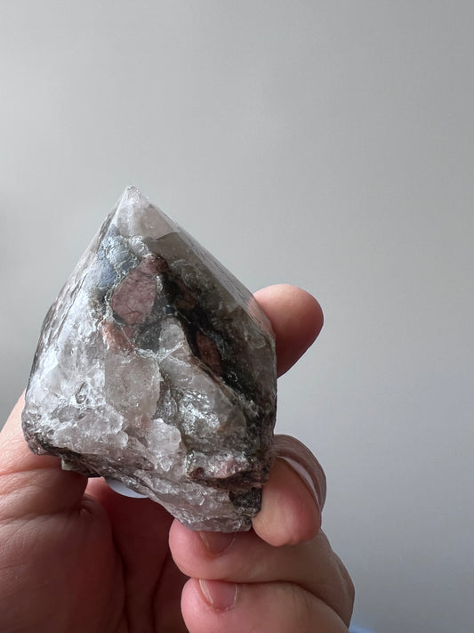 Que Sera Stone Polished Point – Brazil