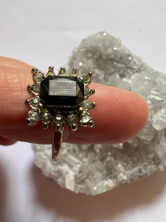 Cushion cut shungite ring - size 8